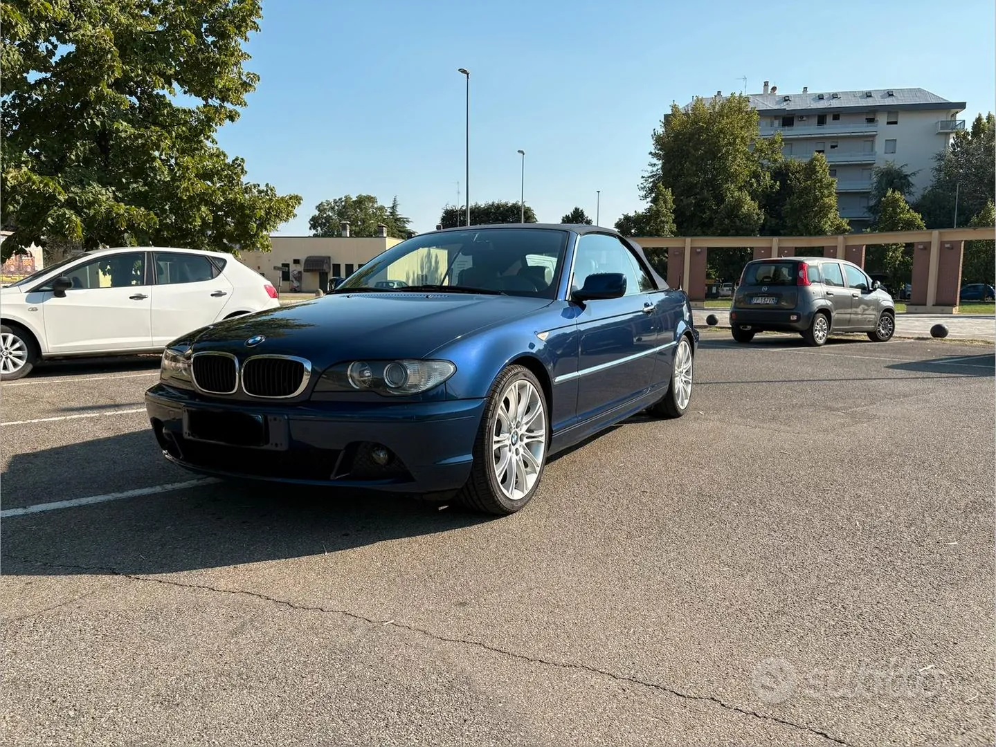 BMW 318I 2004 photo 3
