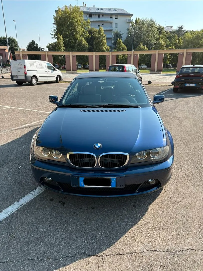 BMW 318I 2004 photo 2
