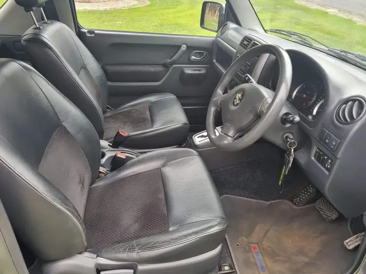 Suzuki Jimny 2007 photo 5