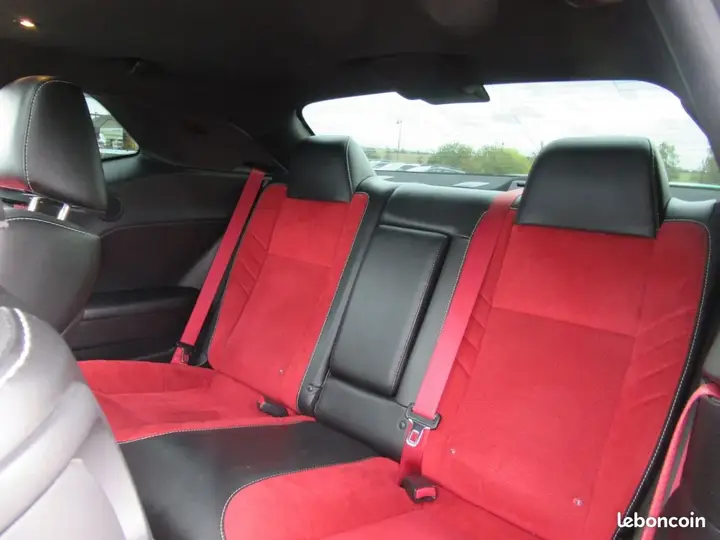Dodge Challenger 2017 photo 5