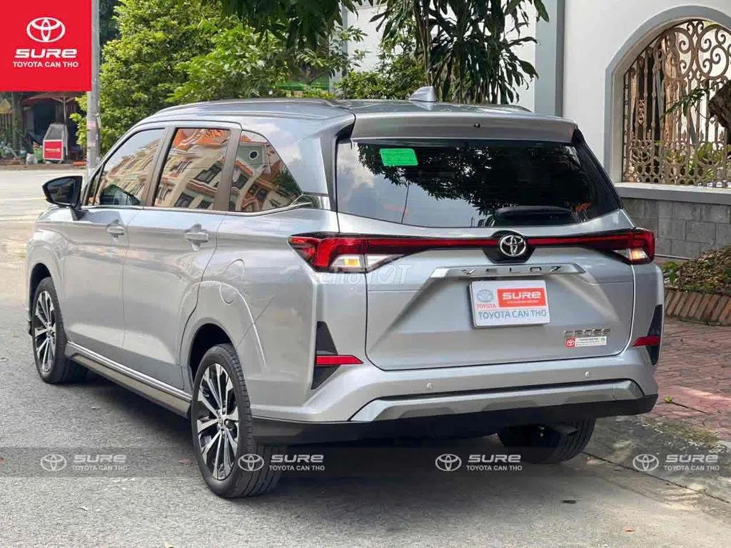 Toyota Veloz Cross 2025 photo 2