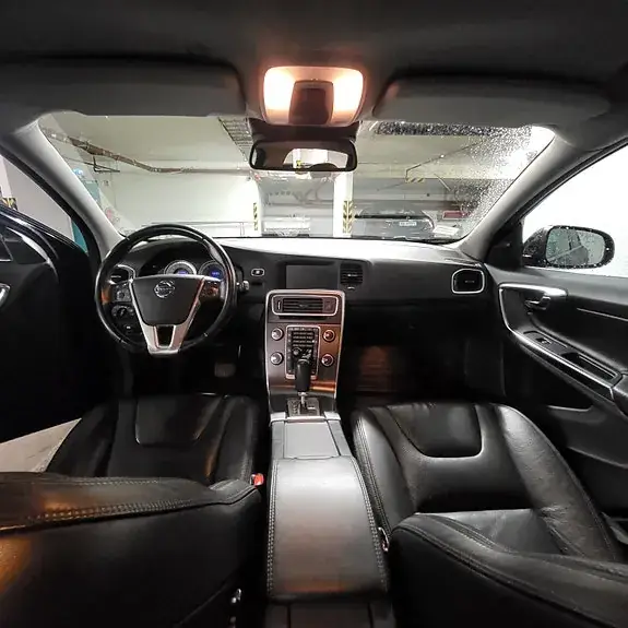 Volvo V60 2011 photo 4