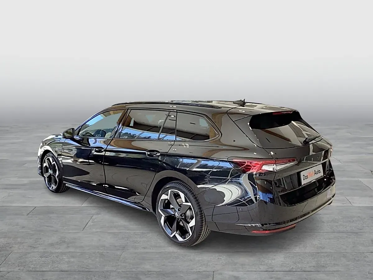 Skoda Superb 2026 photo 3