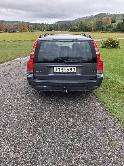 Volvo V70 2004 photo 4