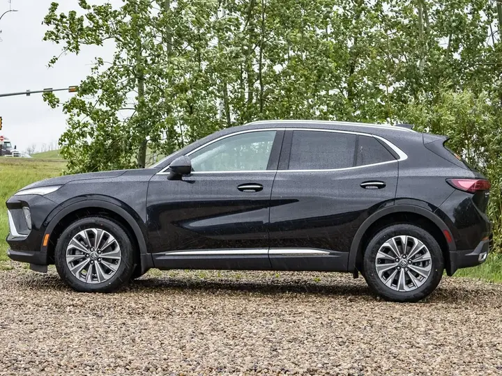 Buick Envision 2026 photo 5