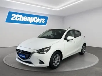 Mazda Demio 2015 photo 2