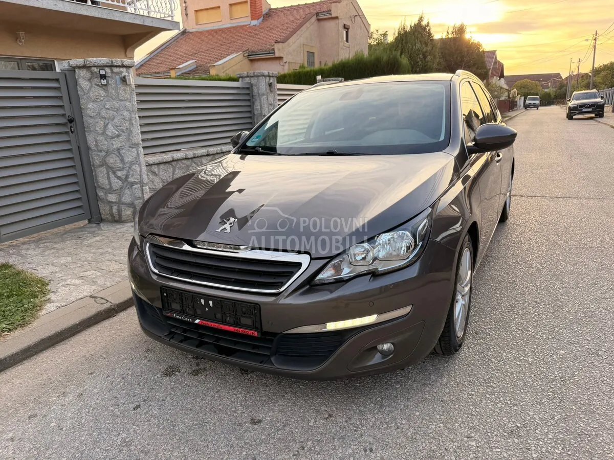 Peugeot 308 2014 photo 5