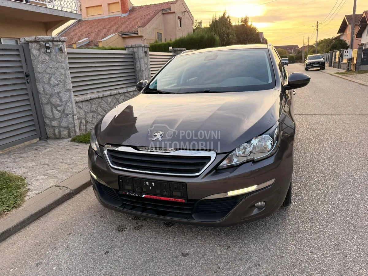 Peugeot 308 2014 photo 4