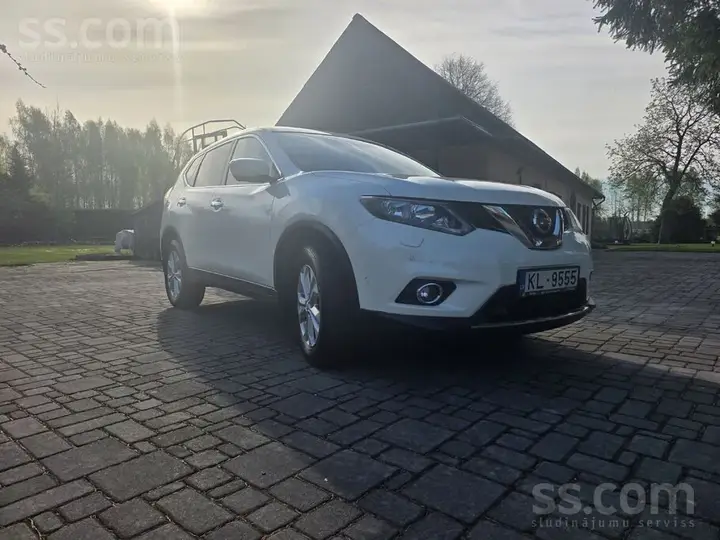 Nissan X-Trail 2016 photo 2