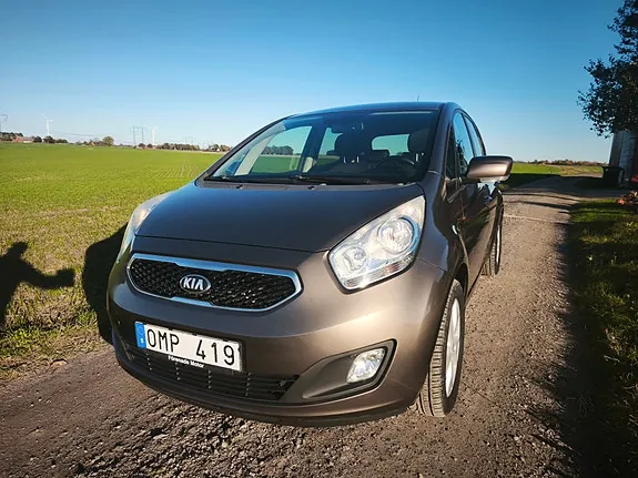 Kia Venga 2013 photo 2