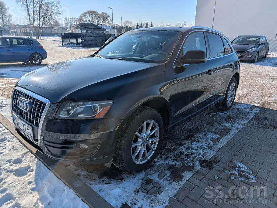 Audi Q5 2010 photo 2
