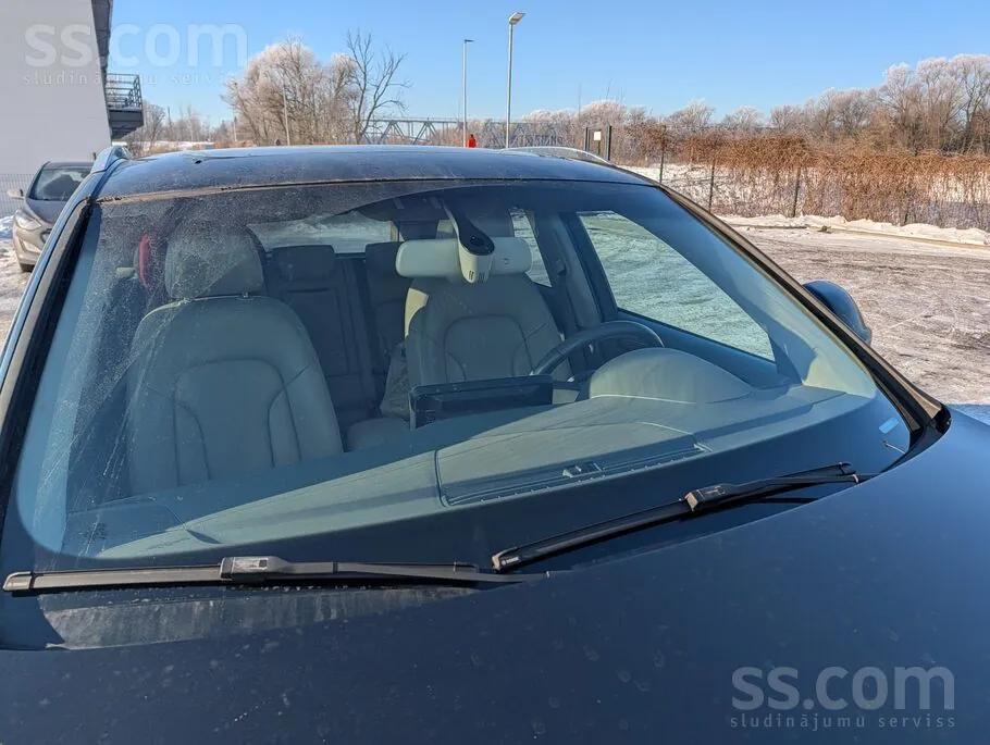 Audi Q5 2010 photo 3