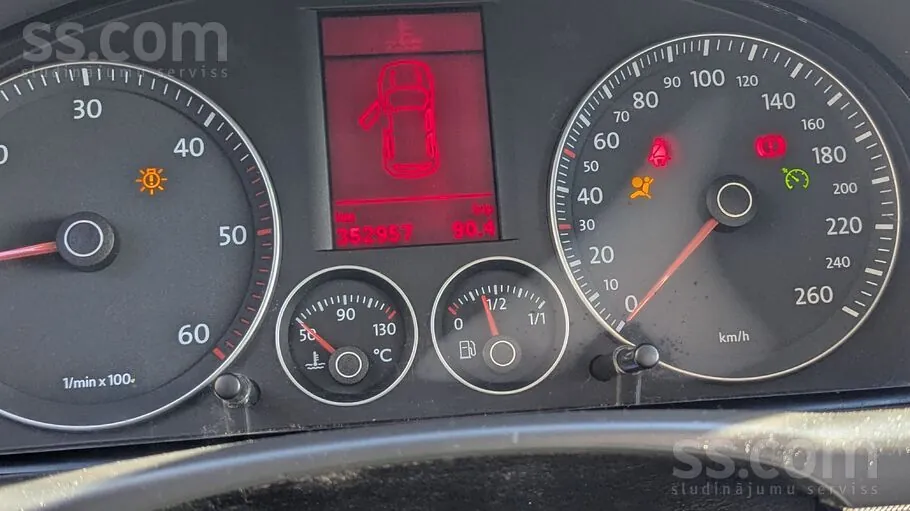 Volkswagen Touran 2006 photo 5