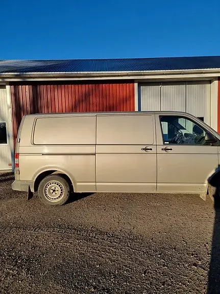 Volkswagen Transporter 2013 photo 2