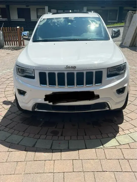 Jeep Grand Cherokee 2016 photo 3