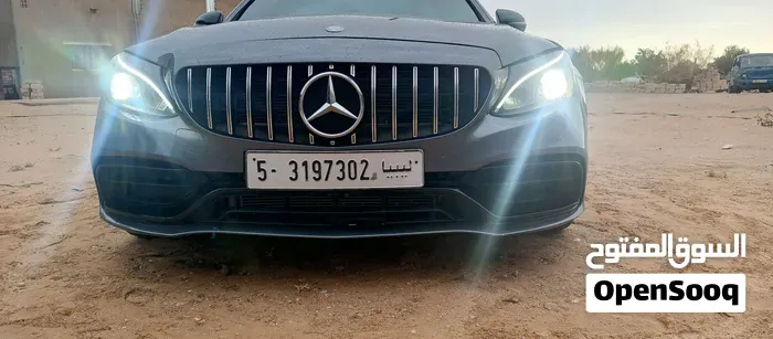 Mercedes-Benz C-Class 2018 photo 3