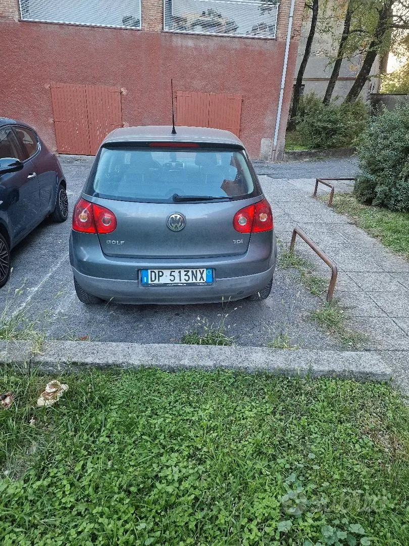 Volkswagen Golf 2008 photo 3