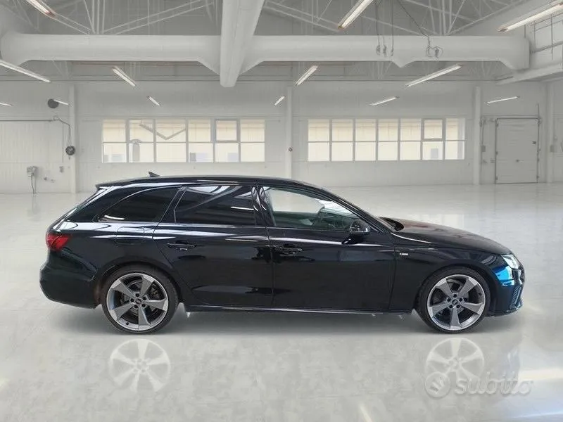 Audi A4 Avant 2023 photo 3