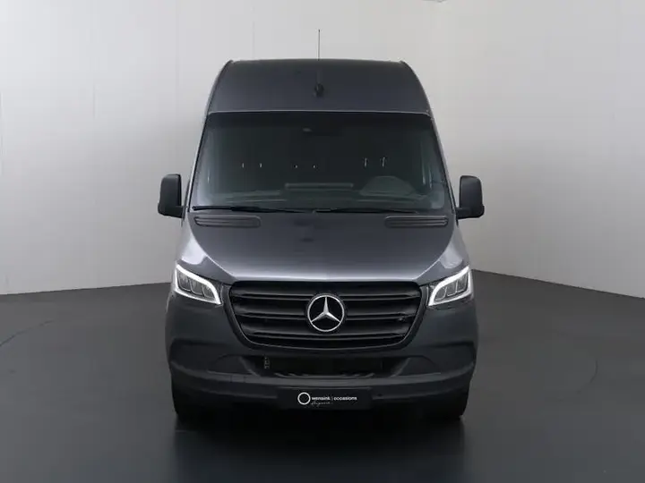 Mercedes-Benz Sprinter 2023 photo 3