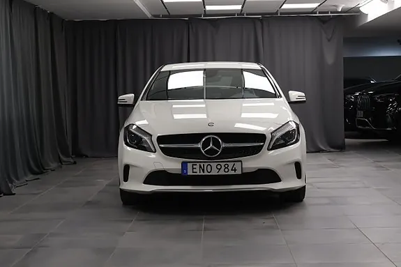 Mercedes-Benz A 180 2016 photo 3