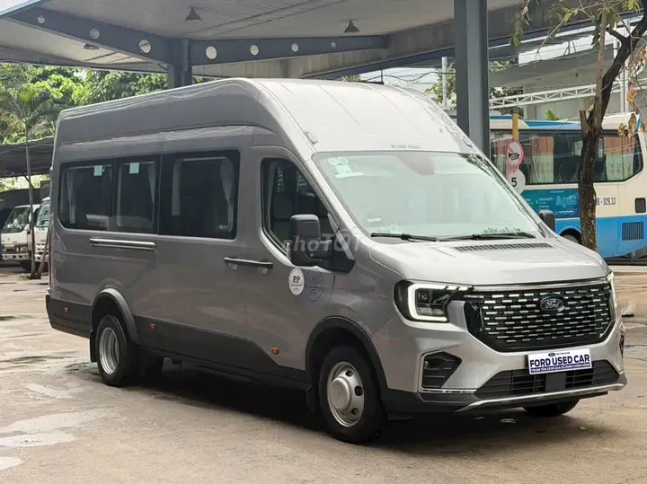 Ford Transit 2025 photo 2