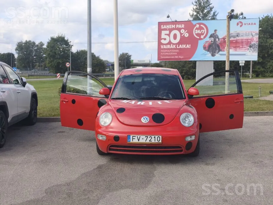 Volkswagen Beetle 2000 photo 4