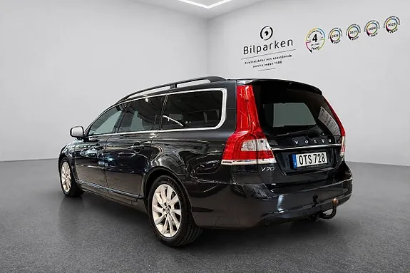 Volvo V70 2015 photo 3
