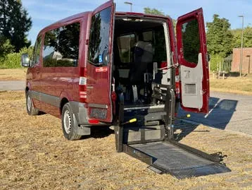 Mercedes-Benz Sprinter Combi