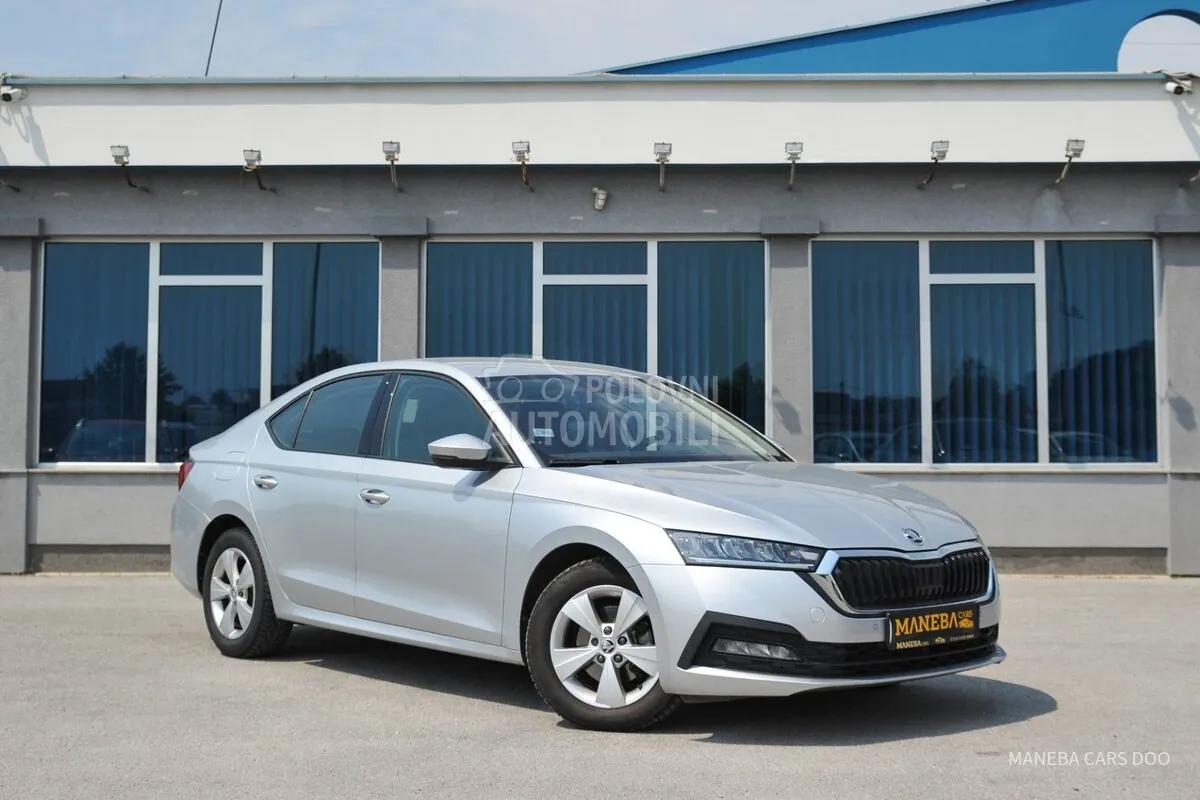 Skoda Octavia 2023 photo 2