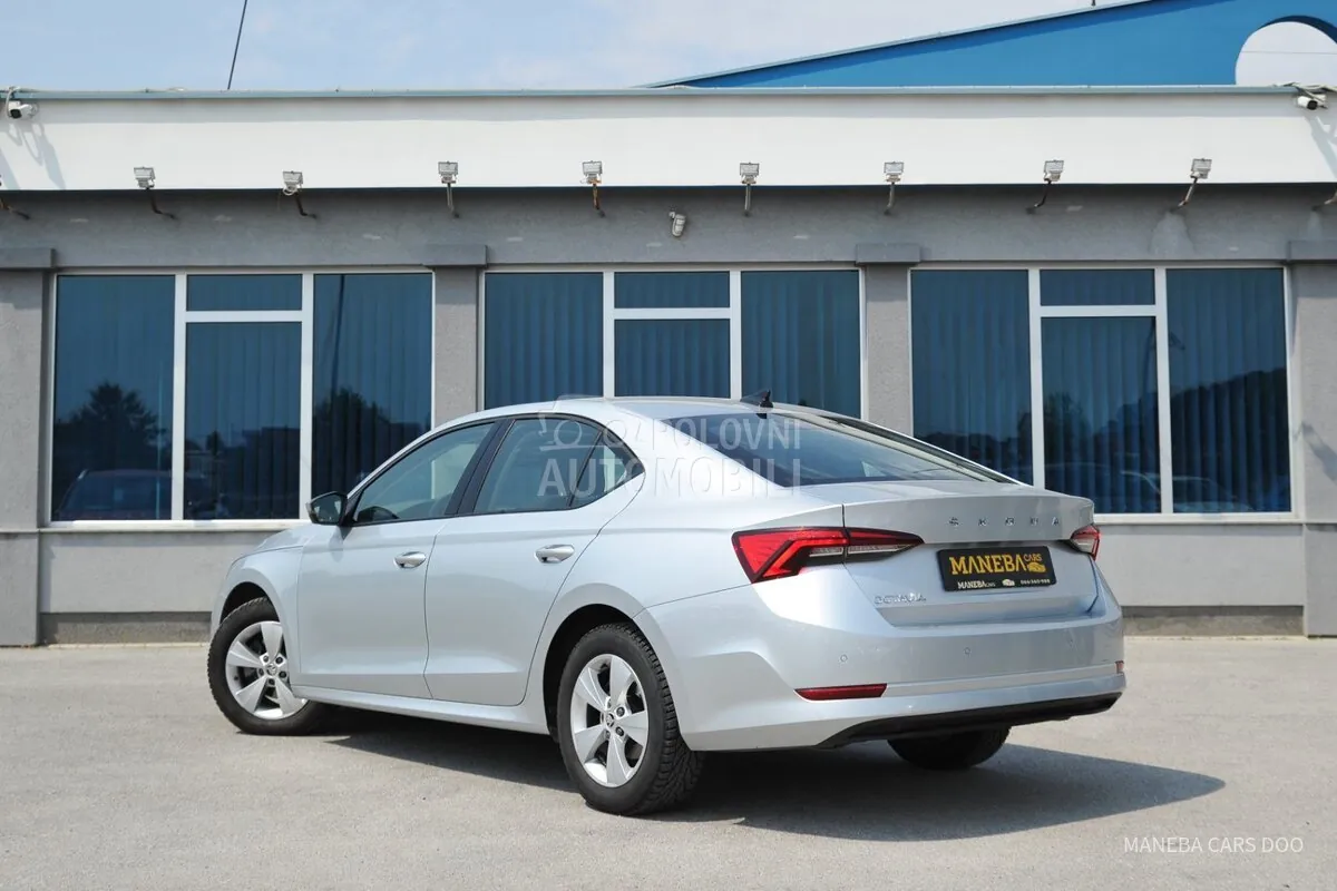 Skoda Octavia 2023 photo 4
