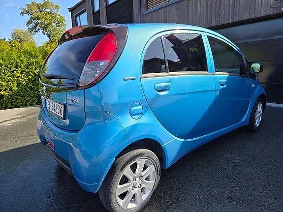 Peugeot Ion 2014 photo 4