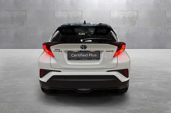 Toyota C-Hr 2023 photo 4