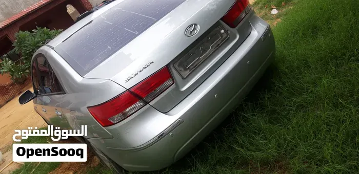 Hyundai Sonata 2009 photo 2