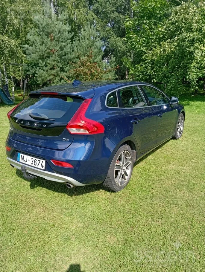 Volvo V40 2014 photo 3