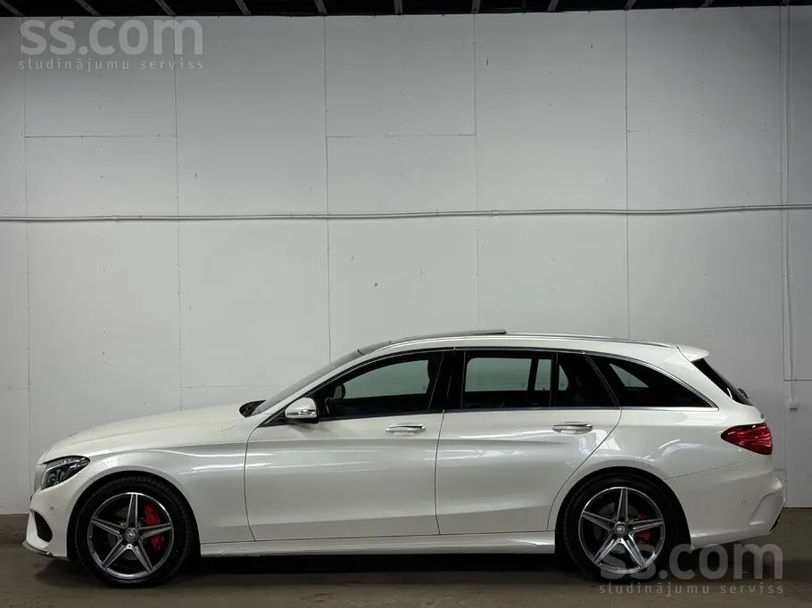 Mercedes-Benz C220 2014 photo 5