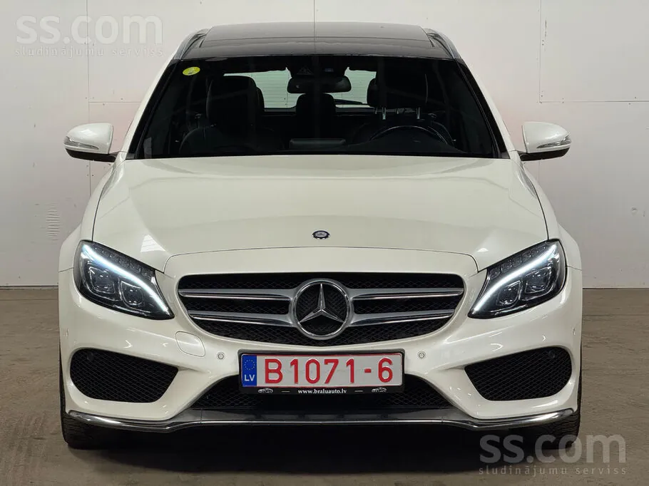 Mercedes-Benz C220 2014 photo 3
