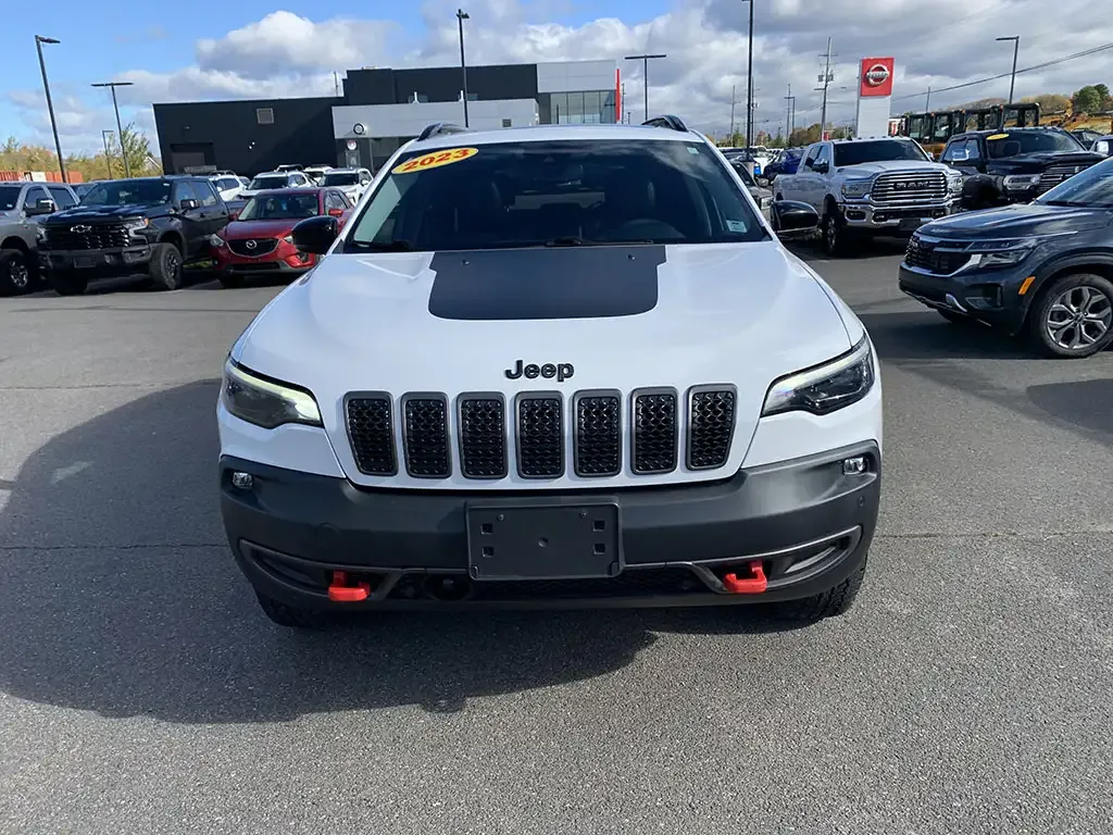 Jeep Cherokee 2023 photo 2