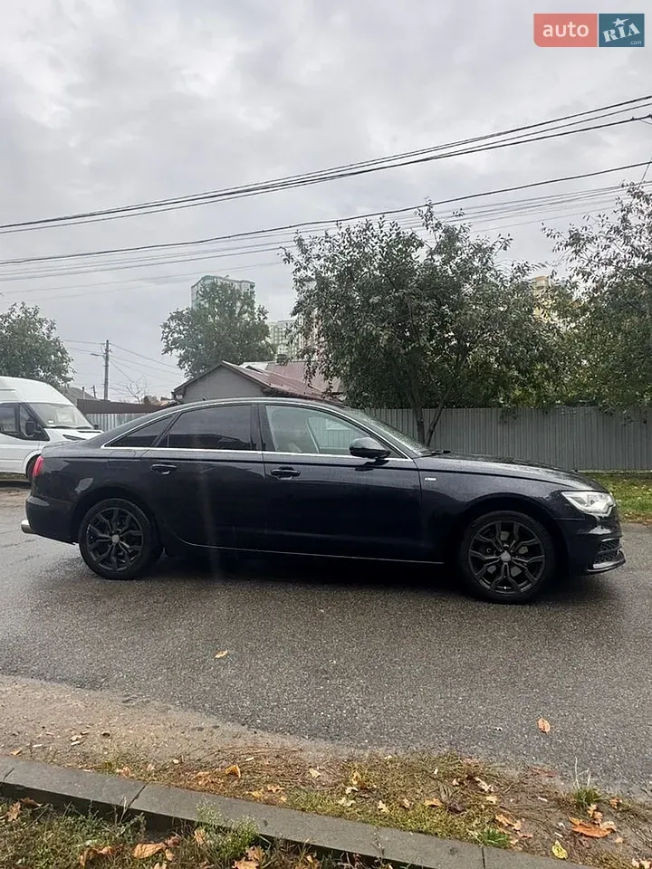 Audi A6 2012 photo 4