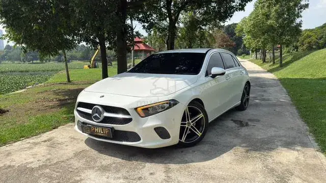 Mercedes-Benz A200