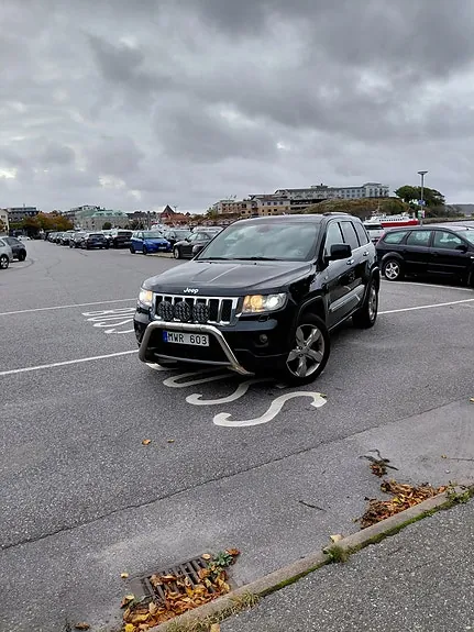 Jeep Grand Cherokee 2012 photo 3