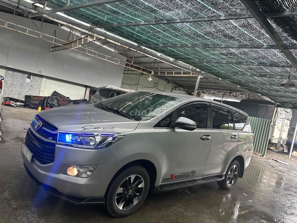 Toyota Innova