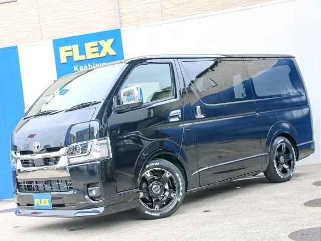 Toyota Hiace Van 2026 photo 3