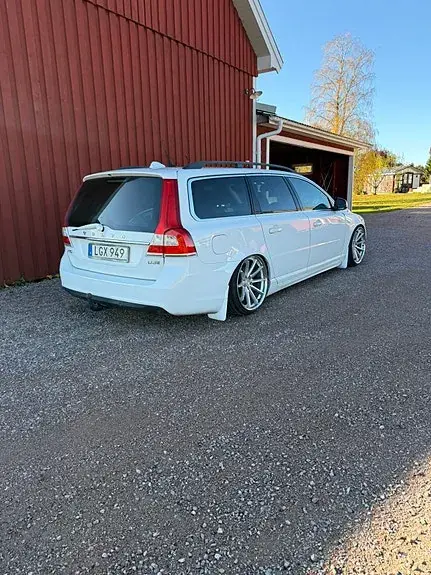 Volvo V70 2016 photo 4