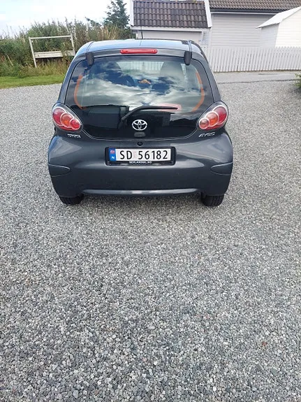 Toyota Aygo 2011 photo 3