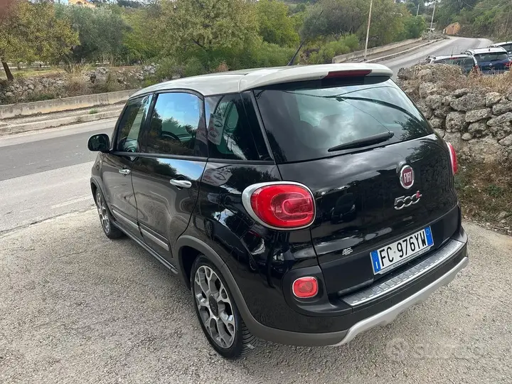 Fiat 500L 2016 photo 3