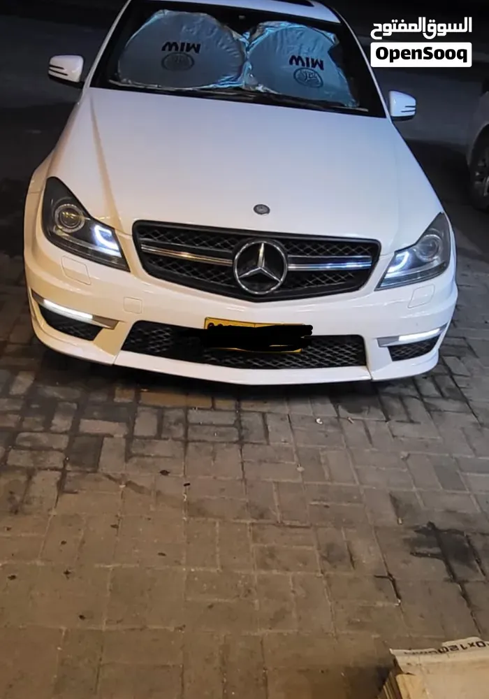 Mercedes-Benz C-Class 2012 photo 5