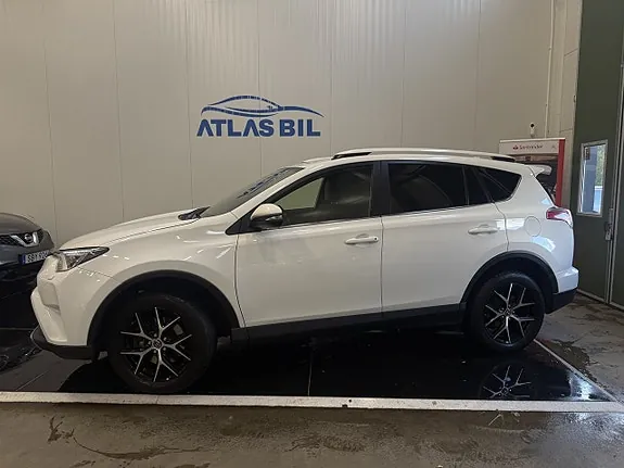 Toyota Rav4 2017 photo 2
