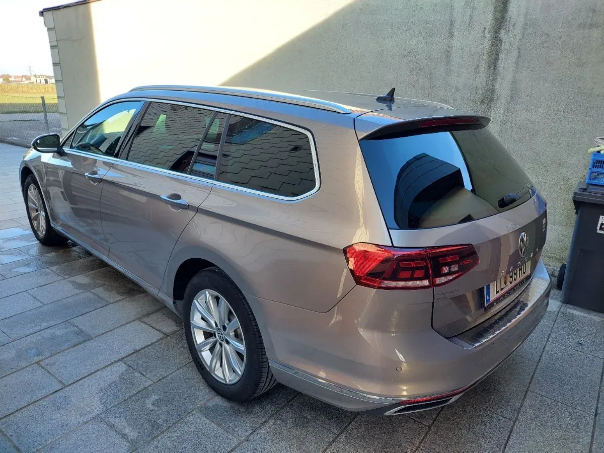 Volkswagen Passat 2020 photo 2