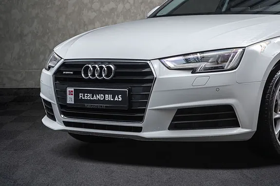 Audi A4 2018 photo 4
