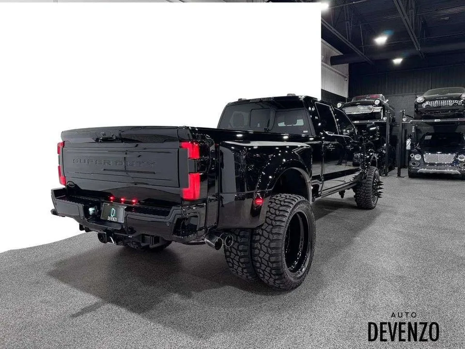 Ford F-450 2026 photo 3